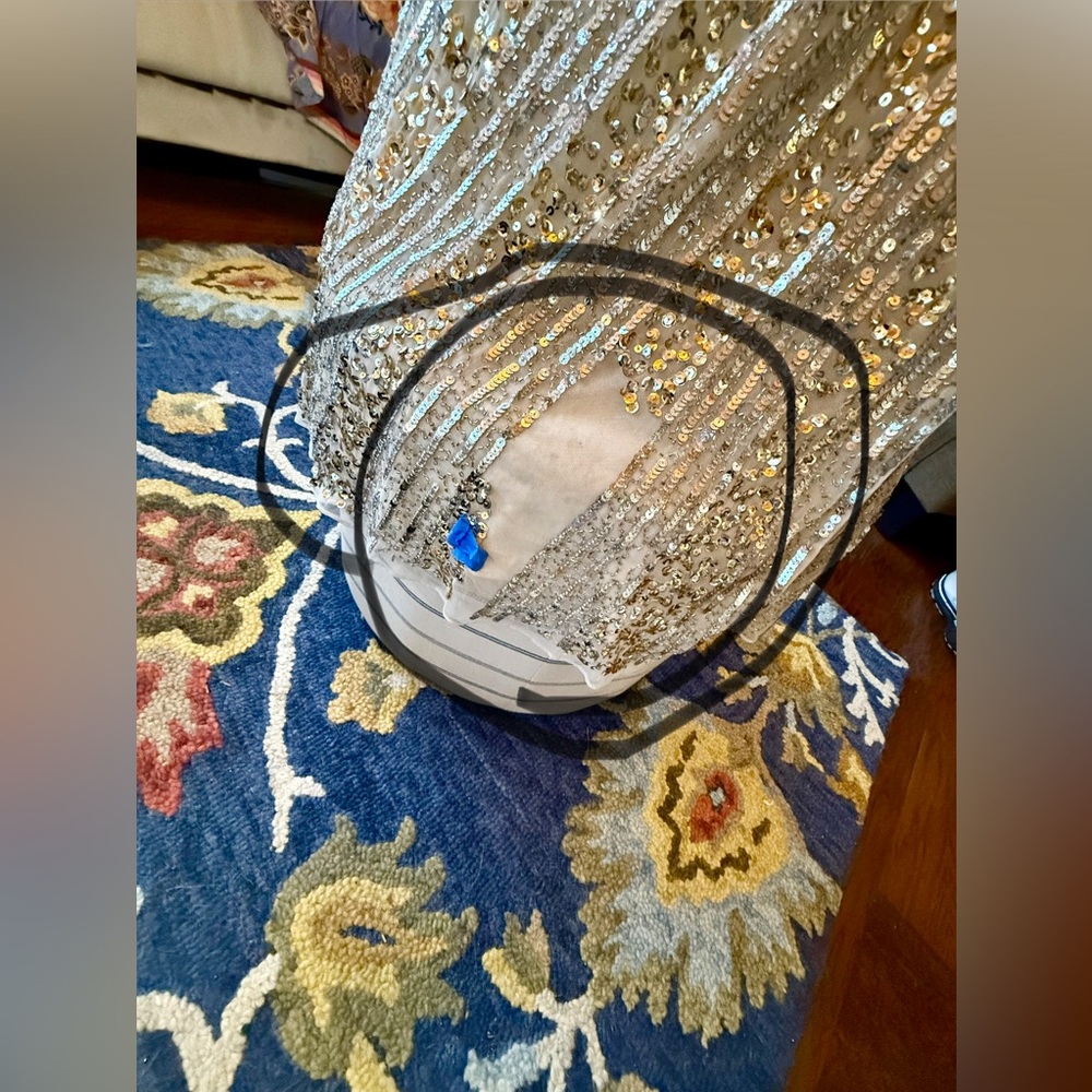 Mac Duggal Gold Sequin One-Shoulder Maxi Dress 8 - Picture 4 of 14